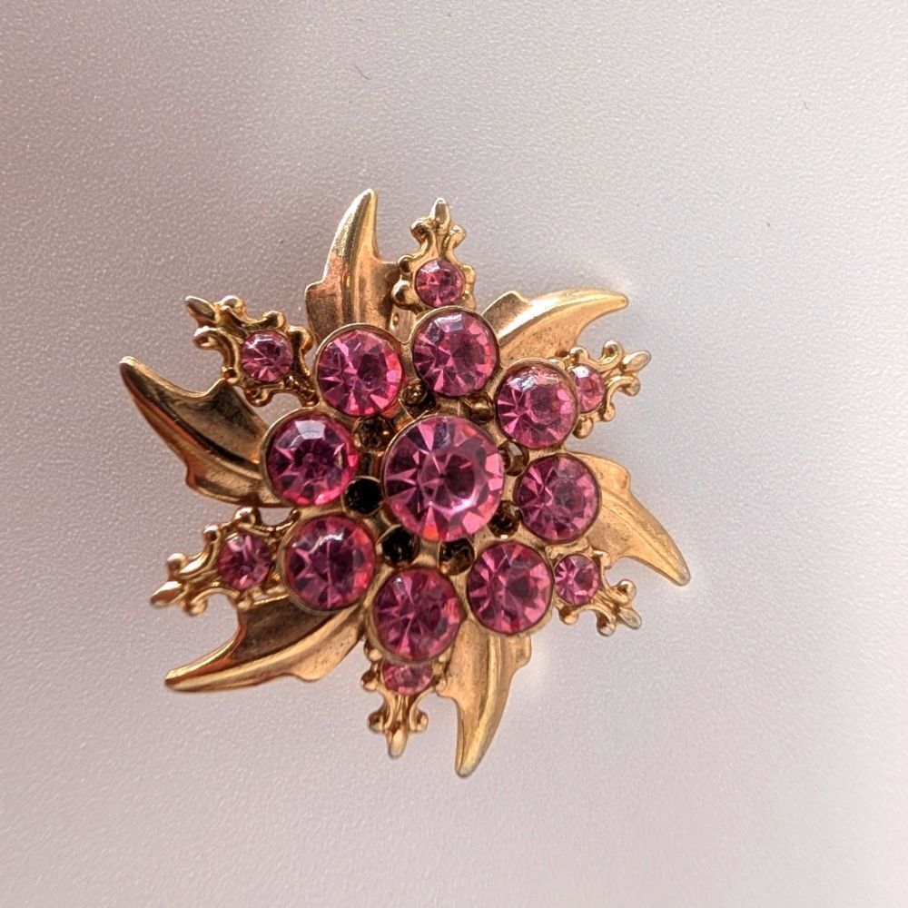 Elegant Gold and Pink Floral Brooch Vintage